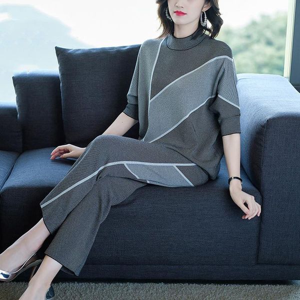women's two piece pants ladies'suits, women's fashions, korean version, foreign temperament of all games, autumn knitting sui, White
women's two piece pants ladies'suits, women's fashions, korean version, foreign temperament of all games, autumn knitting sui, White