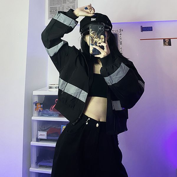 2021 deeptown luz-refletindo outono inverno moda curta jaqueta feminina casaco de manga comprida feminino streetwear solto 70d8, Black;brown
2021 deeptown luz-refletindo outono inverno moda curta jaqueta feminina casaco de manga comprida feminino streetwear solto 70d8, Black;brown