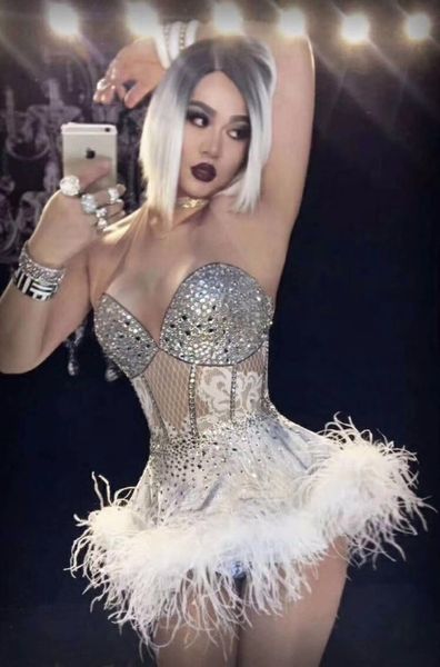 women stage glisten rhinestones white feather dress birthday celebrate dress nightclub party singer costume dance outfit, Black;red
women stage glisten rhinestones white feather dress birthday celebrate dress nightclub party singer costume dance outfit, Black;red