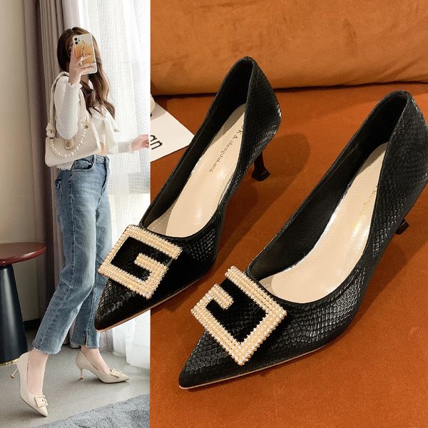 luxury dress shoes two women wearing single 2021 korean autumn pointed high heels metal buckle thin heel women's sho, Black
luxury dress shoes two women wearing single 2021 korean autumn pointed high heels metal buckle thin heel women's sho, Black