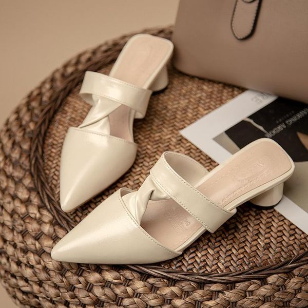 slippers 2021 fashion women summer patent leather sandals peep toe cut out high heels flip flops female party shoes woman w, Black
slippers 2021 fashion women summer patent leather sandals peep toe cut out high heels flip flops female party shoes woman w, Black