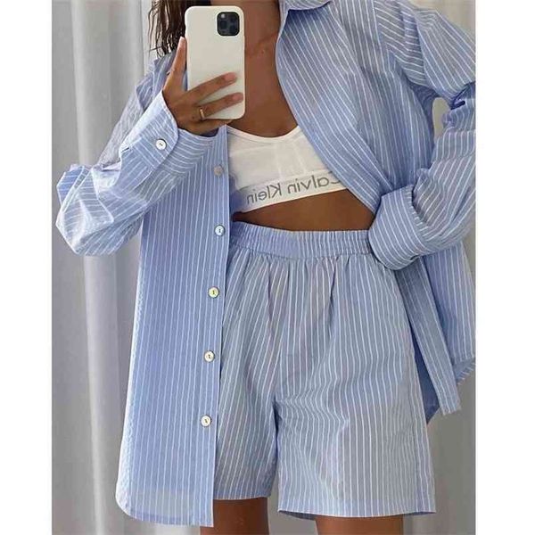 loung wear women's home clothes stripe long sleeve shirt and loose high waisted mini shorts two piece set pajamas 210809, Black;red
loung wear women's home clothes stripe long sleeve shirt and loose high waisted mini shorts two piece set pajamas 210809, Black;red