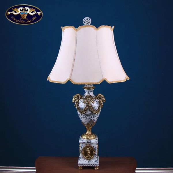 european retro blue pink ceramic table lamp for living room study bedroom bedside lamp night light home luxury decorative
european retro blue pink ceramic table lamp for living room study bedroom bedside lamp night light home luxury decorative