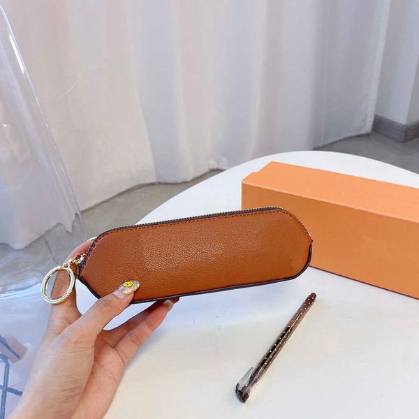 21ss designer cosmetic bags pen bagss fashion classic letter print makeup brush storage bag women's cosmeticbags
21ss designer cosmetic bags pen bagss fashion classic letter print makeup brush storage bag women's cosmeticbags