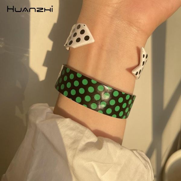 bangle huanzhi 2021 vintage acrylic resin multicolor dots geometric opening for women girls party jewelry, Black
bangle huanzhi 2021 vintage acrylic resin multicolor dots geometric opening for women girls party jewelry, Black