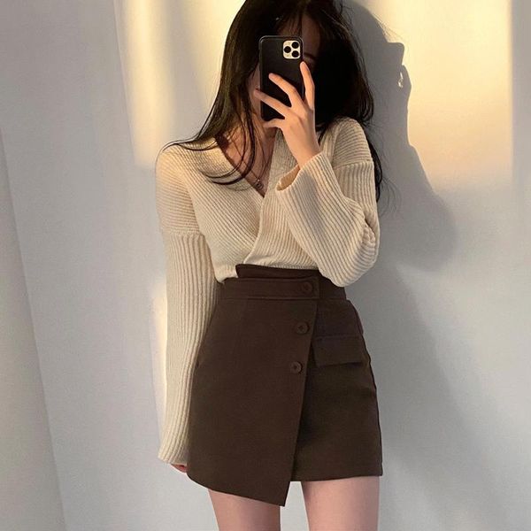 women's sweaters simple v neck solid color sweater women elegant korean style chic long sleeve knit all match fashion casual pull femm, White;black
women's sweaters simple v neck solid color sweater women elegant korean style chic long sleeve knit all match fashion casual pull femm, White;black