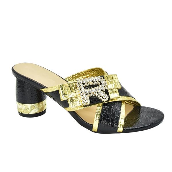 dress shoes fashion for wedding women 2021 ladies decorated with rhinestone plus size 43, Black
dress shoes fashion for wedding women 2021 ladies decorated with rhinestone plus size 43, Black