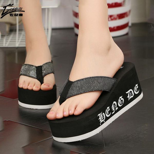 2021 beach shoes women seaside vacation non-slip 5cm bohemian flower flat slippers summer leisure fashion ladies slippers bling, Black
2021 beach shoes women seaside vacation non-slip 5cm bohemian flower flat slippers summer leisure fashion ladies slippers bling, Black