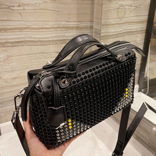luxurys designers womens handbags 2021 messenger bags brand classic wallet designer purses fashion crossbody bag_wallet_purse neverfull bag
luxurys designers womens handbags 2021 messenger bags brand classic wallet designer purses fashion crossbody bag_wallet_purse neverfull bag