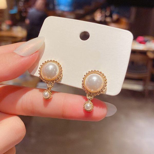 dangle & chandelier women's classic big pearls vintage drop earrings for party wedding banquet delicate elegant fashion jewelry, Silver
dangle & chandelier women's classic big pearls vintage drop earrings for party wedding banquet delicate elegant fashion jewelry, Silver