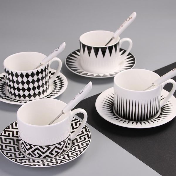 mugs black and white geometric bone china coffee cup saucer set simple office european with spoon lunch cup, fashi
mugs black and white geometric bone china coffee cup saucer set simple office european with spoon lunch cup, fashi