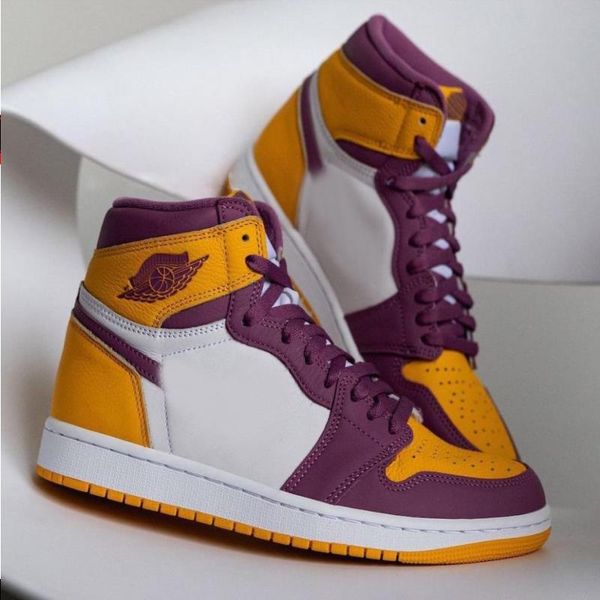 with authentic release 1 2021 og brotherhood woman 1s omega sneakers phi mens shoes sports skateboard box high outdoor original psi 555 tmmo
with authentic release 1 2021 og brotherhood woman 1s omega sneakers phi mens shoes sports skateboard box high outdoor original psi 555 tmmo