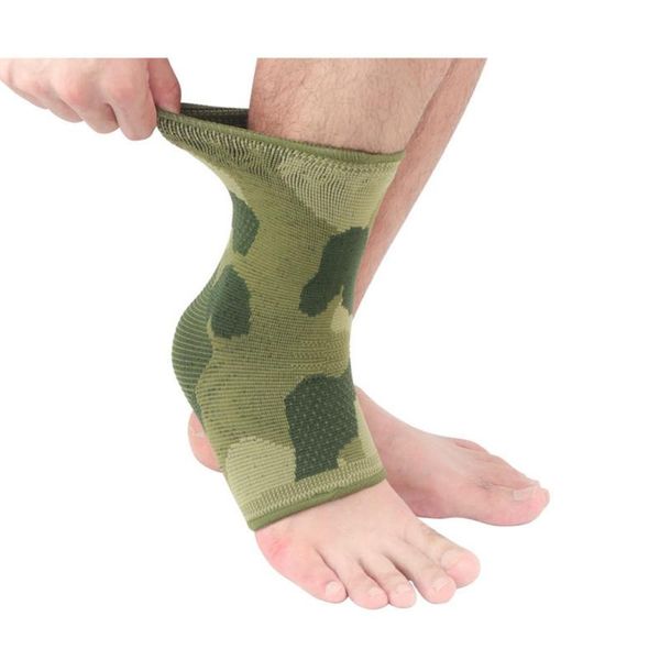 1pc knitted ankle protector elastic ankle brace anti-sprain foot protective gear for adults outdoor sports (camouflage green, si, Blue;black
1pc knitted ankle protector elastic ankle brace anti-sprain foot protective gear for adults outdoor sports (camouflage green, si, Blue;black