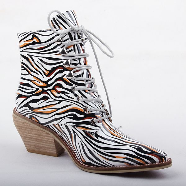 Fashion Shoes New Spring/Autumn Women Shoes Combat Ankle Boots for Women Patent Leather Lace-Up Square Heel Botas Mujer, Beige
Fashion Shoes New Spring/Autumn Women Shoes Combat Ankle Boots for Women Patent Leather Lace-Up Square Heel Botas Mujer, Beige