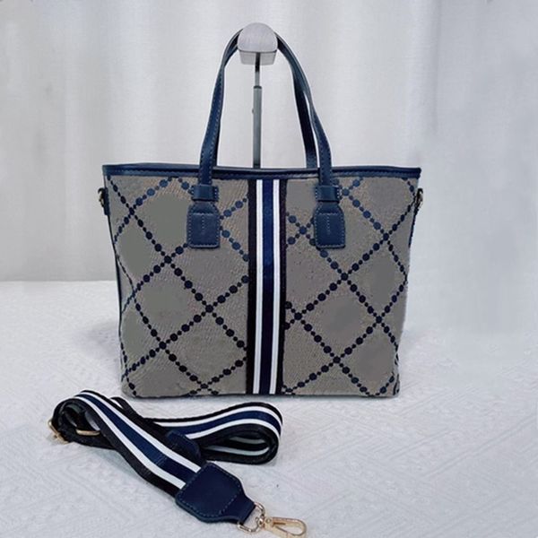 women evening bags handbags luxury crossbody bagss clutch shoulder bagsss lady pu leather nylon purse wallet large capacity adjustable belt
women evening bags handbags luxury crossbody bagss clutch shoulder bagsss lady pu leather nylon purse wallet large capacity adjustable belt