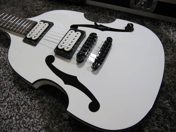 promotion pgm 700 paul gilbert mij violin white electric guitar double f hole paint, black hardware, black body binding
promotion pgm 700 paul gilbert mij violin white electric guitar double f hole paint, black hardware, black body binding