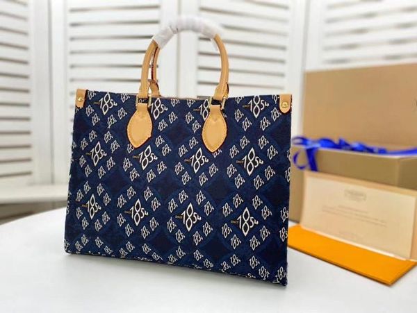 classic luxury ladies designer tote bag handbag retro jacquard woven pattern handbags messenger bags shopping bagss
classic luxury ladies designer tote bag handbag retro jacquard woven pattern handbags messenger bags shopping bagss