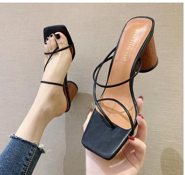 slippers 2021 brand summer women slipper low heel slides female peep toe square sandal vacation flip flops mujer shoes, Black
slippers 2021 brand summer women slipper low heel slides female peep toe square sandal vacation flip flops mujer shoes, Black