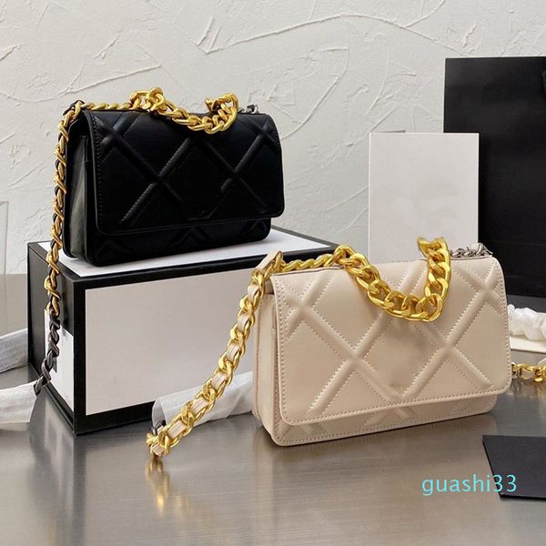 r women evening pochette bag luxurys designers bags paris vintage diamond lattice underarm shoulder handbag leather weave chain
r women evening pochette bag luxurys designers bags paris vintage diamond lattice underarm shoulder handbag leather weave chain