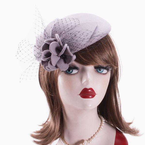 2021 new classic fascinator for socialite flower netting black pearl wool women pillbox hat tilt wedding party cocktail hats wmkz, Blue;gray
2021 new classic fascinator for socialite flower netting black pearl wool women pillbox hat tilt wedding party cocktail hats wmkz, Blue;gray