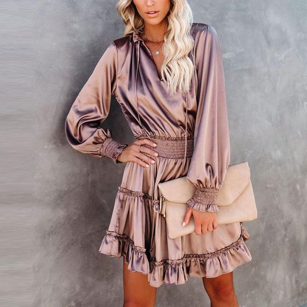 casual dresses 2021 autumn temperament v-neck solid color long-sleeved waist stitching dress ladies spring retro ruffled a-line party, Black;gray
casual dresses 2021 autumn temperament v-neck solid color long-sleeved waist stitching dress ladies spring retro ruffled a-line party, Black;gray