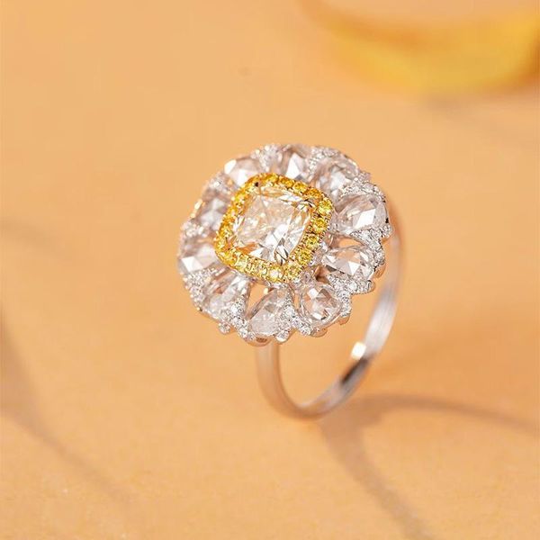 wedding rings 925 sterling silver fashion flower with shiny zircon two color jewelry for women party exquisite anniversary gift, Slivery;golden
wedding rings 925 sterling silver fashion flower with shiny zircon two color jewelry for women party exquisite anniversary gift, Slivery;golden