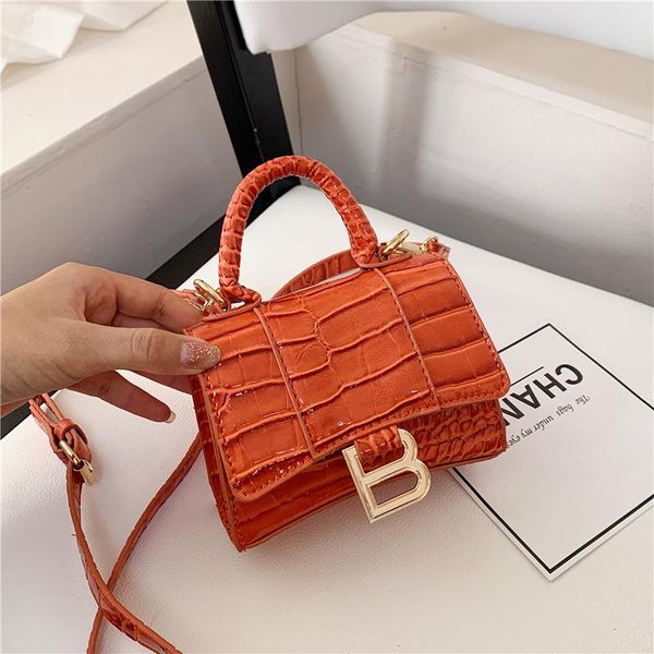 evening bags luxury designer b letter mini handbag houglass bag crocodile pattern crossbody for women 2021 leather shoulder purse
evening bags luxury designer b letter mini handbag houglass bag crocodile pattern crossbody for women 2021 leather shoulder purse