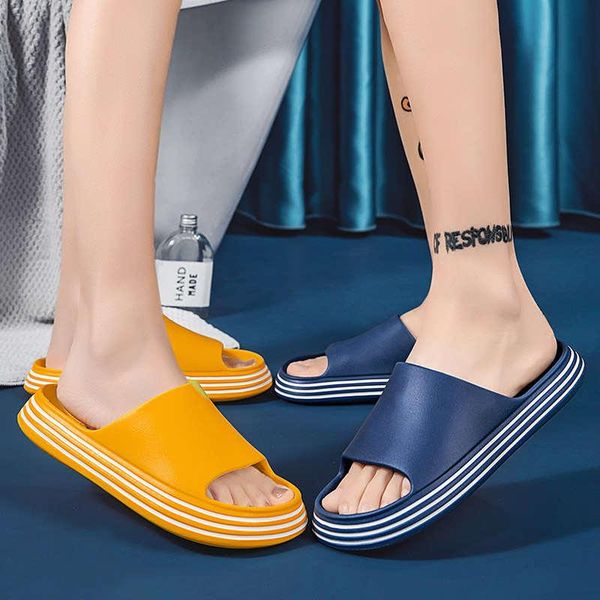 slippers woman shoes summer slipper flip flops male-to-male women's sandals for the room tennis crocsy trainers, Black
slippers woman shoes summer slipper flip flops male-to-male women's sandals for the room tennis crocsy trainers, Black