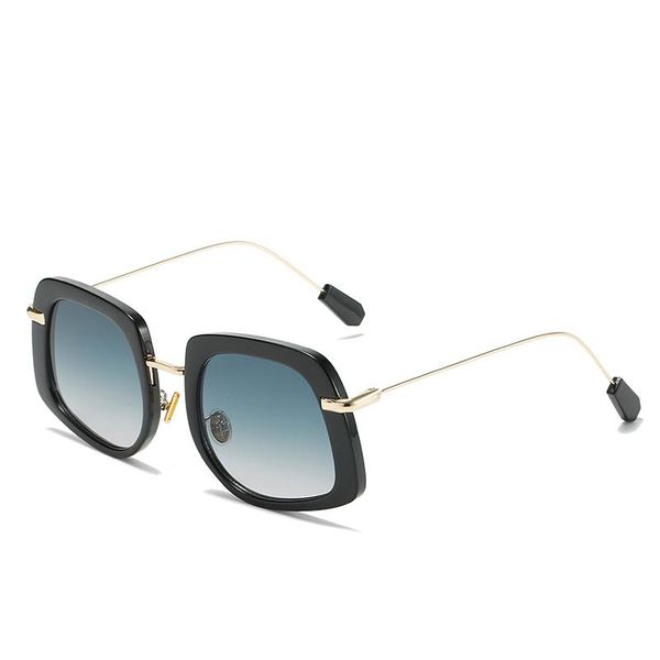 sunglasses 2021 fashion oval women men gradients lens alloy metal frame leg luxury elegant lady style brand designer, White;black
sunglasses 2021 fashion oval women men gradients lens alloy metal frame leg luxury elegant lady style brand designer, White;black