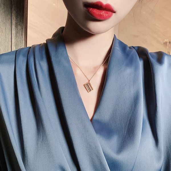 pendant necklaces high-end all-match abacus necklace light luxury niche cold wind rose gold 2021 clavicle chain, Silver
pendant necklaces high-end all-match abacus necklace light luxury niche cold wind rose gold 2021 clavicle chain, Silver