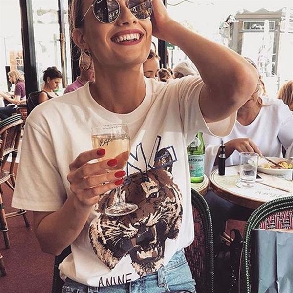 harajuku vintage tiger print tee women new graphic white cotton short sleeve tee shirt summer casual chic t shirt female 210315
harajuku vintage tiger print tee women new graphic white cotton short sleeve tee shirt summer casual chic t shirt female 210315