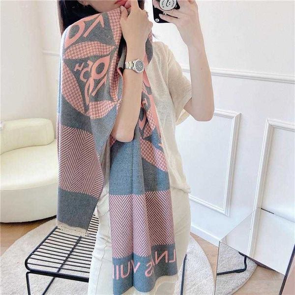 2021 winter imitation cashmere scarf female letter long jacquard thickened dual-purpose air conditioning shawl, Blue;gray
2021 winter imitation cashmere scarf female letter long jacquard thickened dual-purpose air conditioning shawl, Blue;gray
