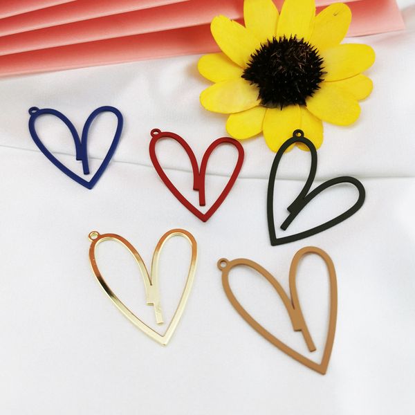 10pcs/lot earrings diy accessories heart design enamel metal charms hollow out simple pendant jewelry make, Bronze;silver
10pcs/lot earrings diy accessories heart design enamel metal charms hollow out simple pendant jewelry make, Bronze;silver