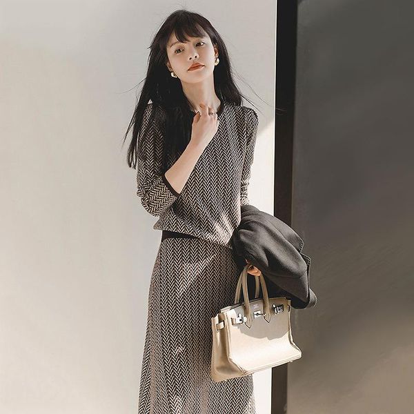 women's two piece pants ladies suit women spring/autumn ol polyester full solid texture herringbone knit two-piece, White
women's two piece pants ladies suit women spring/autumn ol polyester full solid texture herringbone knit two-piece, White