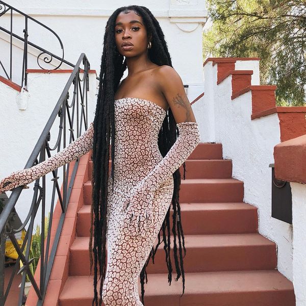 strapless dress womens bodycon print midi dress spring and autumn long sleeve one word collar off shoulder dress 2021 new, Black;gray
strapless dress womens bodycon print midi dress spring and autumn long sleeve one word collar off shoulder dress 2021 new, Black;gray