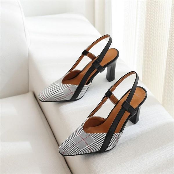 dress shoes women's color matching pointed thick heel large single 2021 spring foreign trade european and american style, Black
dress shoes women's color matching pointed thick heel large single 2021 spring foreign trade european and american style, Black
