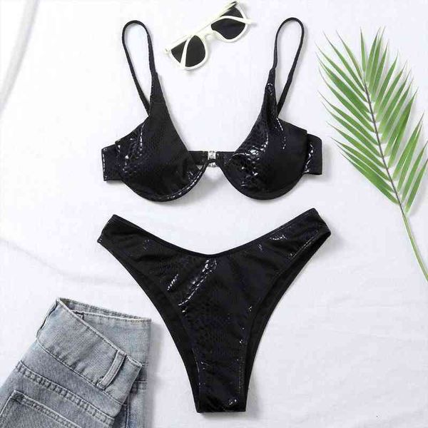 selling womens swimwear snake pattern gilding female sport bathing suit brazilian bikini steel split beachwear, White;black
selling womens swimwear snake pattern gilding female sport bathing suit brazilian bikini steel split beachwear, White;black