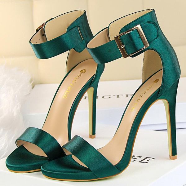 sandals bigtree shoes women high heels 11.5cm silk platform heel ladies party wedding stiletto woman pumps plus size 34-43, Black
sandals bigtree shoes women high heels 11.5cm silk platform heel ladies party wedding stiletto woman pumps plus size 34-43, Black