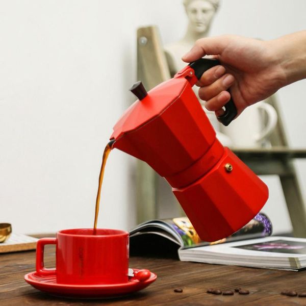 coffee pots aluminum moka maker durable cafeteira expresso percolator pot practical 150/300/450ml
coffee pots aluminum moka maker durable cafeteira expresso percolator pot practical 150/300/450ml
