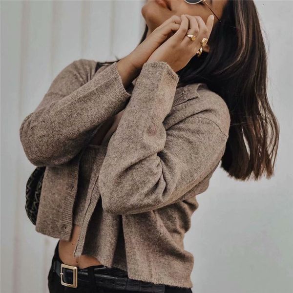 2021 new vintage stylish solid knitted cardigans sweater single-breasted o neck long sleeve stretchy female outerwear chic zaut, White;black
2021 new vintage stylish solid knitted cardigans sweater single-breasted o neck long sleeve stretchy female outerwear chic zaut, White;black