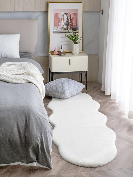 nordic luxury faux fur rug living room carpet bay window mat plush fluffy carpet super soft area rug for bedroom washable
nordic luxury faux fur rug living room carpet bay window mat plush fluffy carpet super soft area rug for bedroom washable