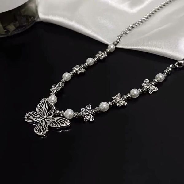chokers gothic vintage butterfly pearl beads pendant necklace for women choker aesthetic grunge egilr friends punk animal jewelry gifts, Golden;silver
chokers gothic vintage butterfly pearl beads pendant necklace for women choker aesthetic grunge egilr friends punk animal jewelry gifts, Golden;silver