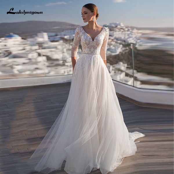 new tulle sweep train backless a-line wedding es v-neck 3/4 sleeve applique bridal gowns with beadding 2021 1xqi, White
new tulle sweep train backless a-line wedding es v-neck 3/4 sleeve applique bridal gowns with beadding 2021 1xqi, White