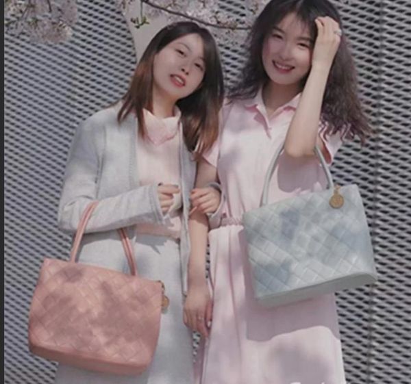 evening bags 2021 elegant shoulder bag women designer handbags sweet messenger tote
evening bags 2021 elegant shoulder bag women designer handbags sweet messenger tote