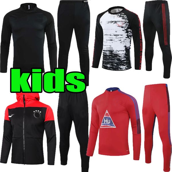 kids 20 21 bayern munich sane lewandowski coman gnabry training suit 2020 2021 muller bayern munich child hooded jacket training suit, Black;yellow
kids 20 21 bayern munich sane lewandowski coman gnabry training suit 2020 2021 muller bayern munich child hooded jacket training suit, Black;yellow