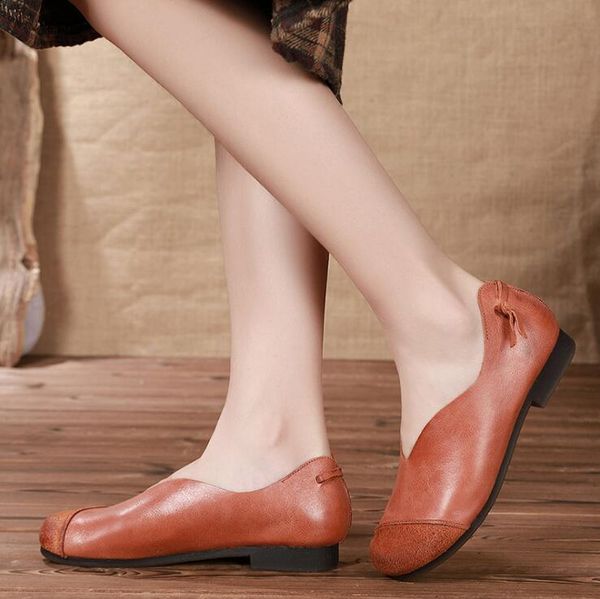 original handmade leather women's shoes comfortable flat casual 2021 autumn and winter new retro women's shoes, Black
original handmade leather women's shoes comfortable flat casual 2021 autumn and winter new retro women's shoes, Black