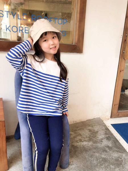 hair batch of 3.15 the 21 spring second summer new products boys and girls classic stripe long sleeve t-shirt, Black;white
hair batch of 3.15 the 21 spring second summer new products boys and girls classic stripe long sleeve t-shirt, Black;white