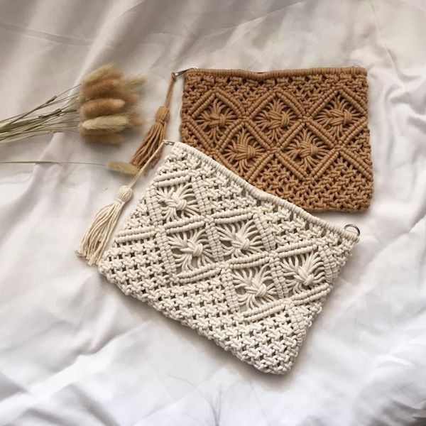 evening bags women's bohemian style straw woven day clutches women large wrist purses fashionable
evening bags women's bohemian style straw woven day clutches women large wrist purses fashionable