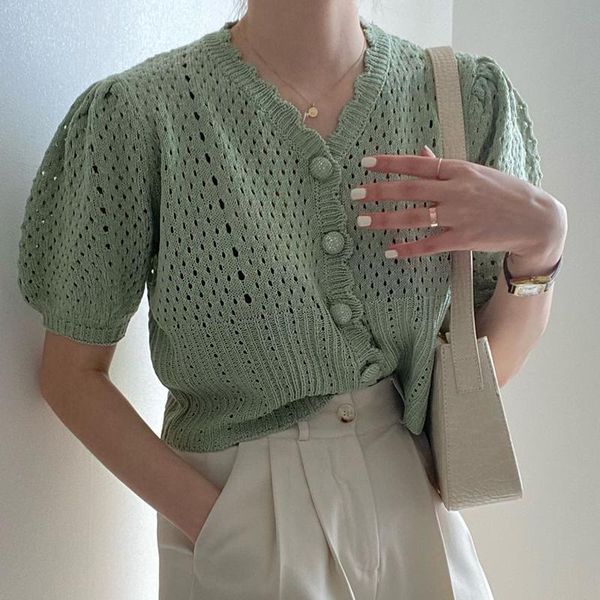 women's knits & tees women sweater 2021 summer korean chic girl gentle temperament v-neck single-breasted loose puff sleeve knit, White
women's knits & tees women sweater 2021 summer korean chic girl gentle temperament v-neck single-breasted loose puff sleeve knit, White