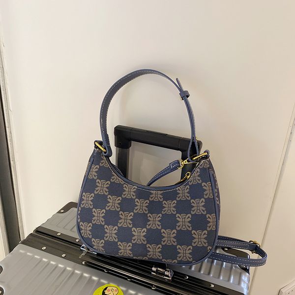 outlet online 70% off sale arc de small bag female 2021 new net red with one shoulder armpit feeling versatile hand
outlet online 70% off sale arc de small bag female 2021 new net red with one shoulder armpit feeling versatile hand